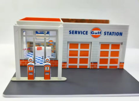 Gulf Vintage Gas Station Diorama 1:64 by Greenlight 3
