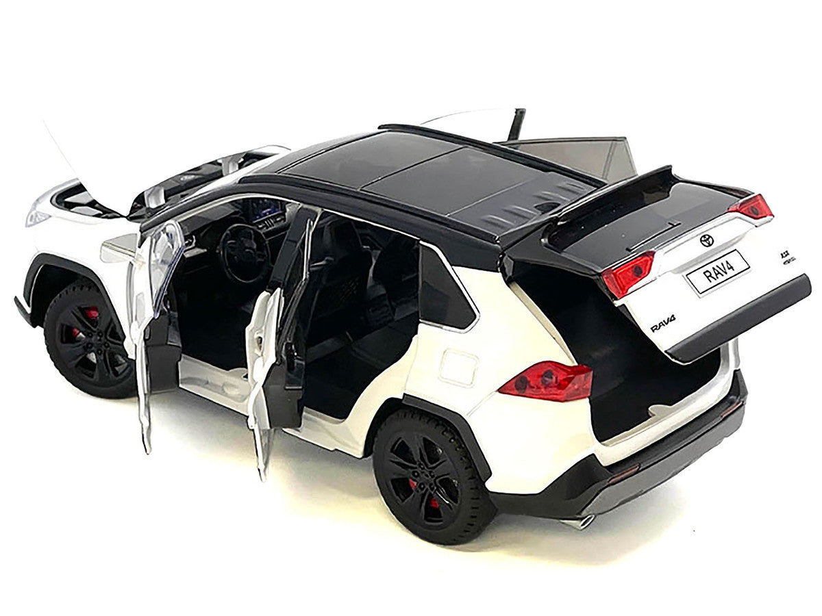 Toyota Rav4 Hybrid XSE White with Black Top and Sunroof 1/24