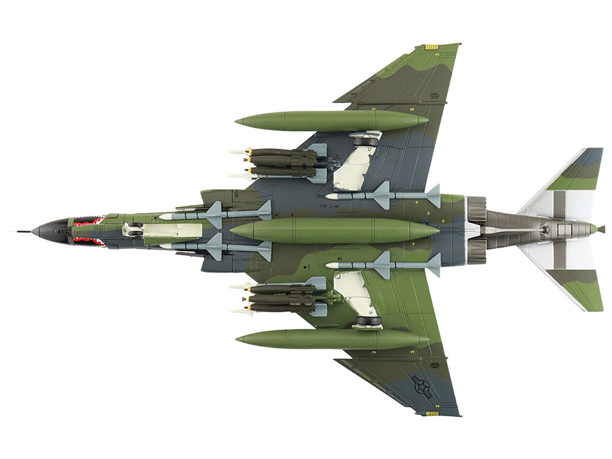 Amazon.com: Hobby Master Mcdonnell Douglas F-4J Phantom II