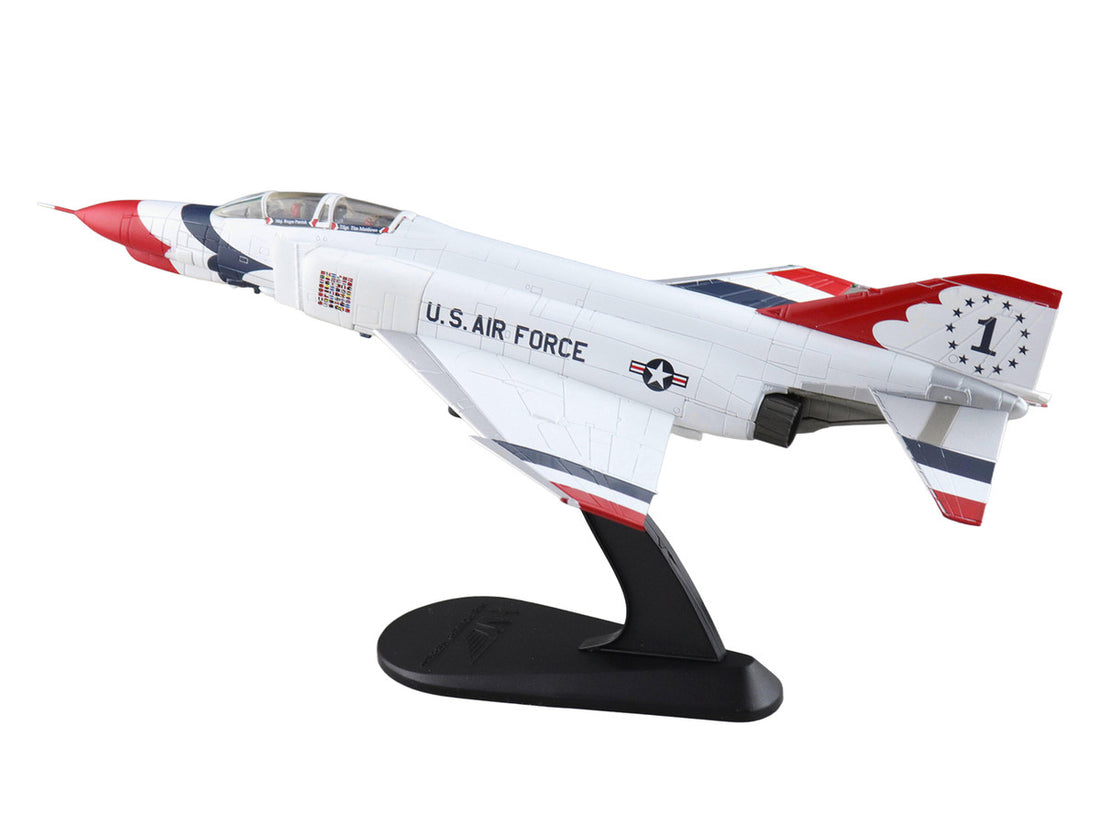 McDonnell Douglas F-4E Phantom II Fighter-Bomber Aircraft "Thunderbirds No.1 Plane 1973/74 Season" United States Air Force "Air Power Series" 1/72 Diecast Model by Hobby Master-4