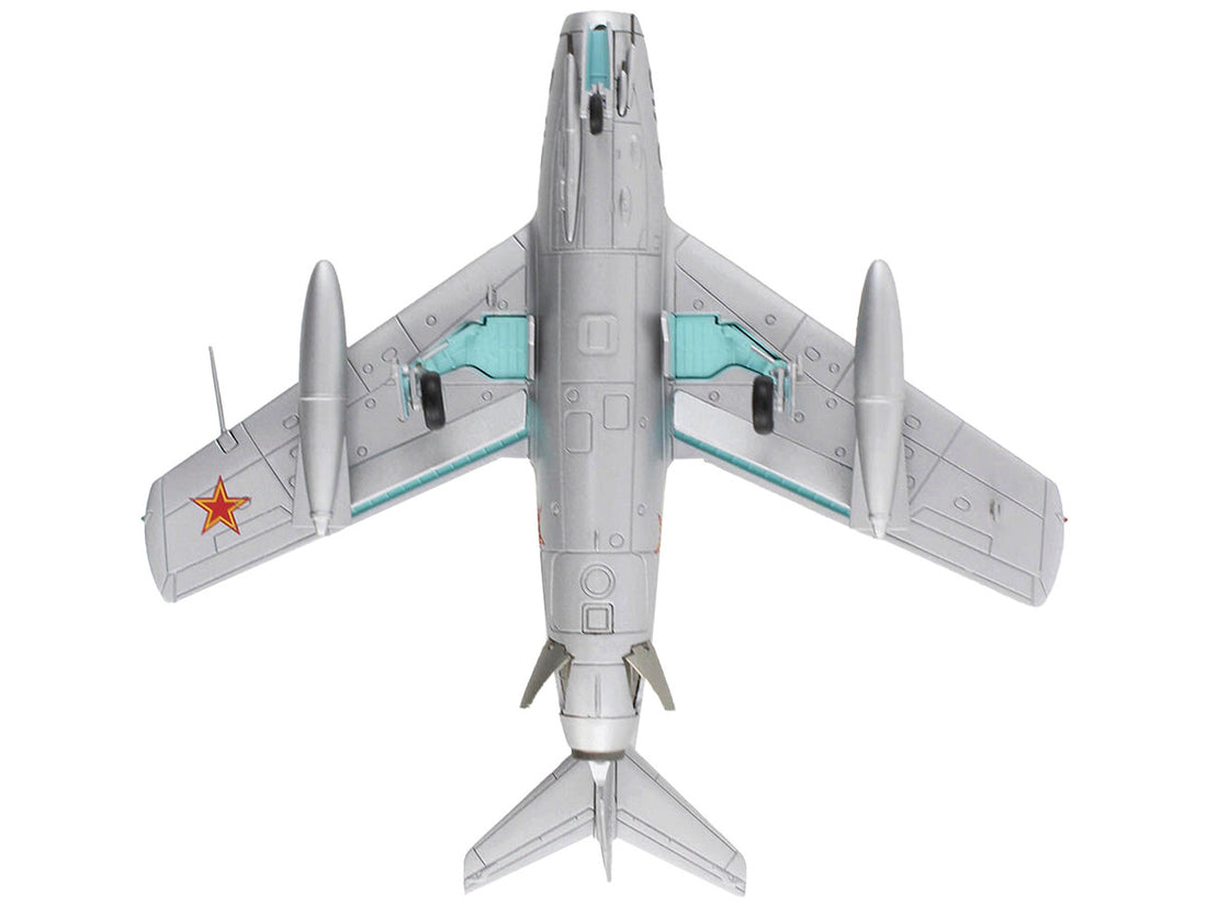 Mikoyan-Gurevich MiG-15Bis Fighter Aircraft "8170 Early Soviet Fighter" Soviet Air Force "Air Power Series" 1/72 Diecast Model by Hobby Master-3