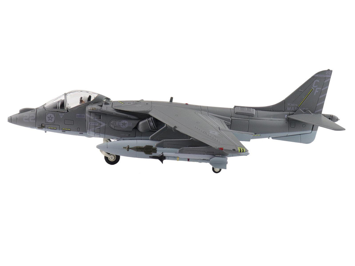 McDonnell Douglas AV-8B Plus Harrier II Aircraft "163879 VMA-211" (2013) United States Marine Corps "Air Power Series" 1/72 Diecast Model by Hobby Master-0