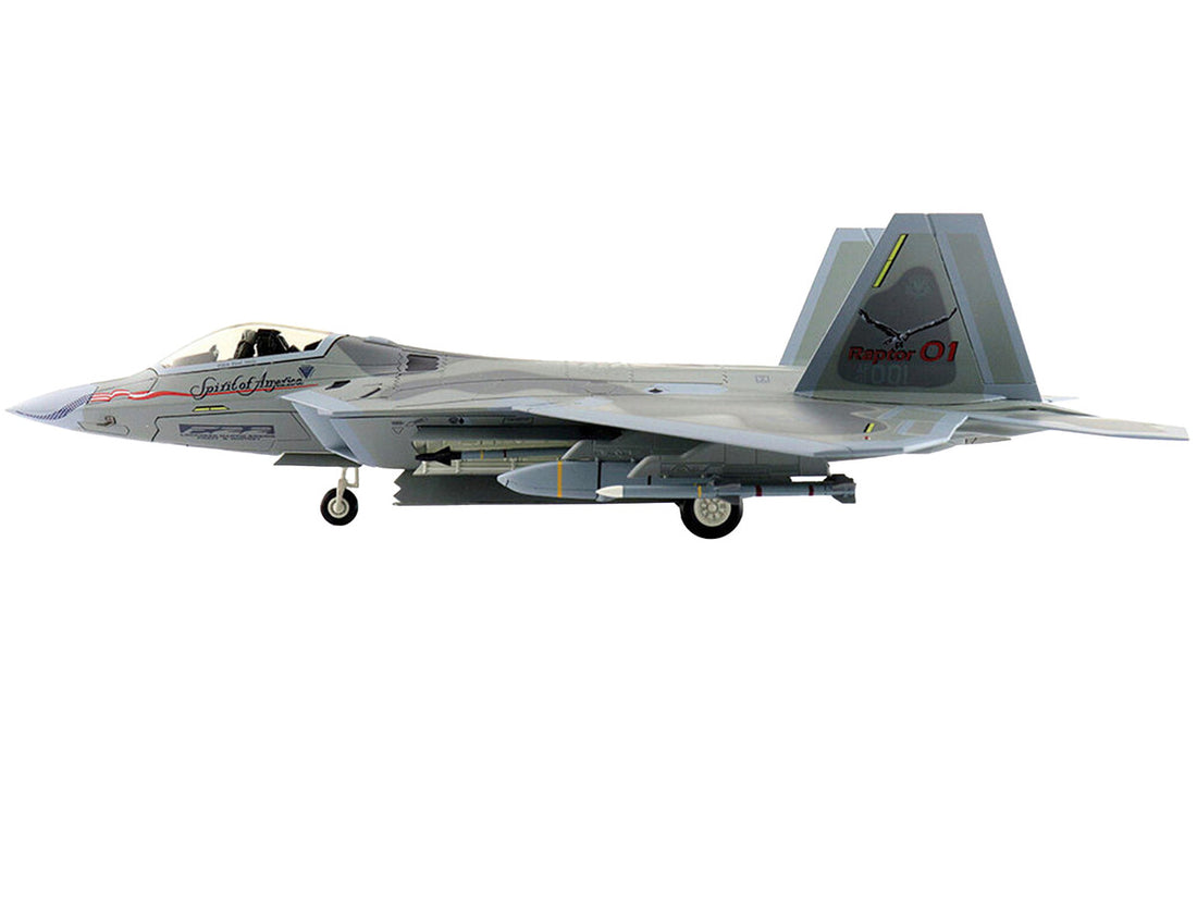 Lockheed F-22 Raptor Stealth Aircraft "Spirit of America" United States Air Force "Air Power Series" 1/72 Diecast Model by Hobby Master-3