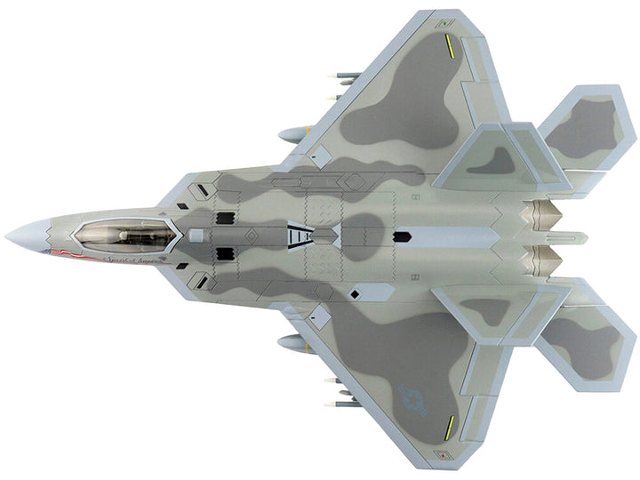 Lockheed F-22 Raptor Stealth Aircraft "Spirit of America" United States Air Force "Air Power Series" 1/72 Diecast Model by Hobby Master-0