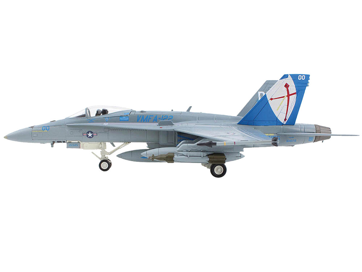 McDonnell Douglas F/A-18C Hornet Aircraft "VMFA-122 Crusaders Iwakuni AB" (2016) United States Marines "Air Power Series" 1/72 Diecast Model by Hobby Master-1