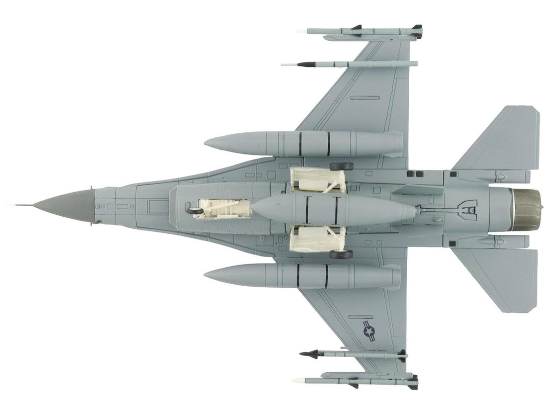 Lockheed F-16D Fighting Falcon Fighter Aircraft "85-1572 Edwards Air Force Base" (2024) United States Air Force "Air Power Series" 1/72 Diecast Model by Hobby Master-3