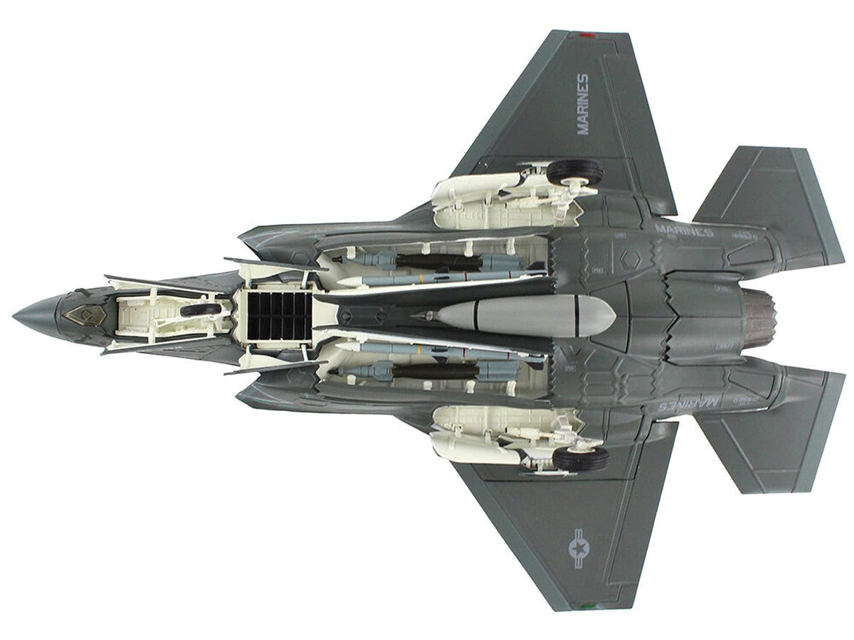 Lockheed Martin F-35B Lightning II Aircraft "VMFA-225 Vikings Yuma Marine Corps Air Station" (2023) United States Marine Corps "Air Power Series" 1/72 Diecast Model by Hobby Master-2
