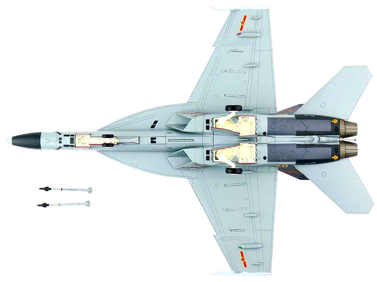 Boeing F/A-18E Super Hornet Fighter Aircraft "VFC-12 US NAVY NAS Oceana" (June 2021) "Air Power Series" 1/72 Diecast Model by Hobby Master-4