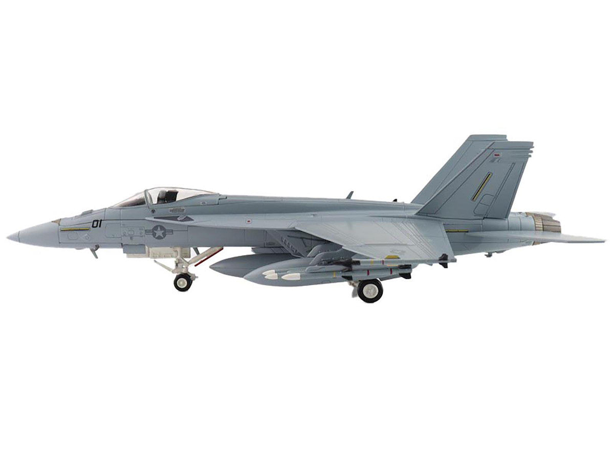 Boeing F/A-18E Super Hornet Fighter Aircraft "Dagger" United States Navy "Air Power Series" 1/72 Diecast Model by Hobby Master-1