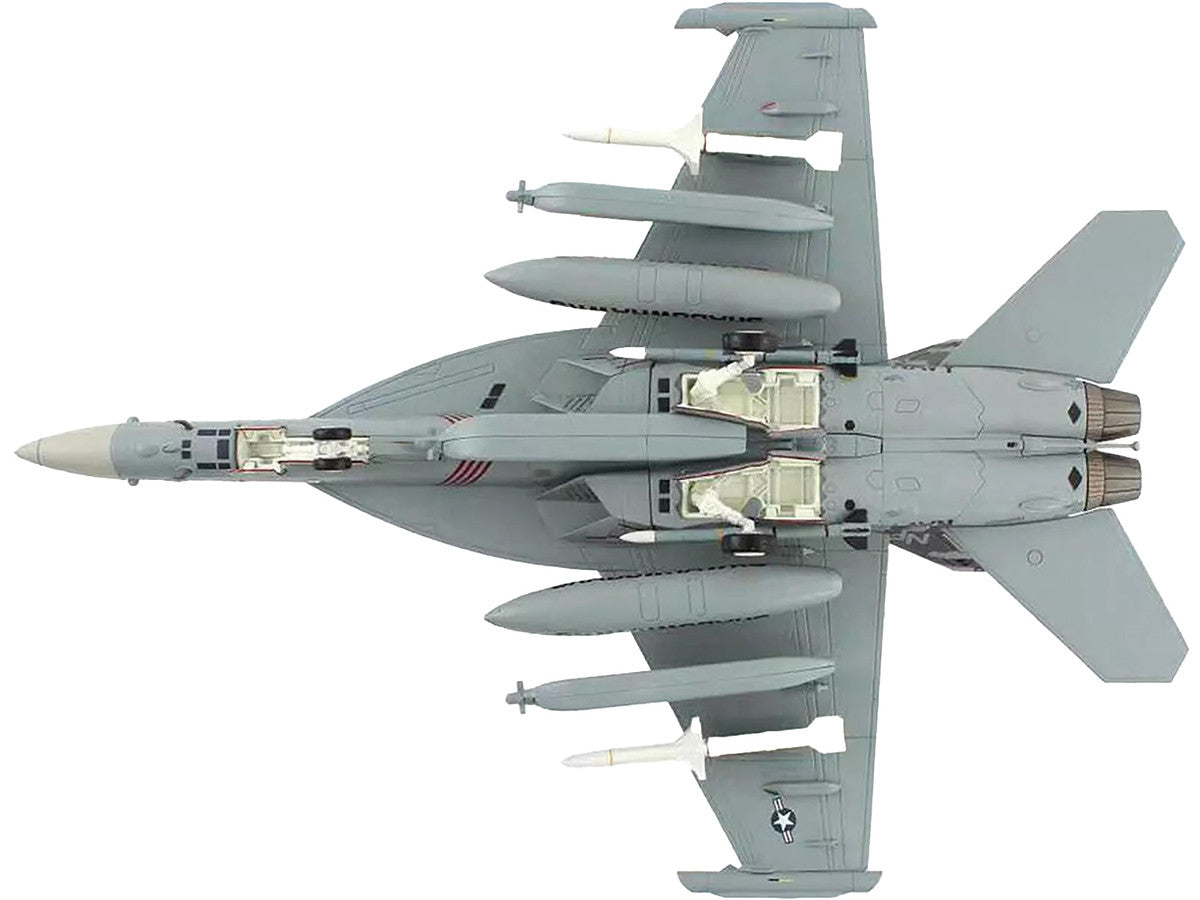 Boeing EA-18G Growler Aircraft "VAQ-141 Shadowhawks USS George Washington" (2013) United States Navy "Air Power Series" 1/72 Diecast Model by Hobby Master-2