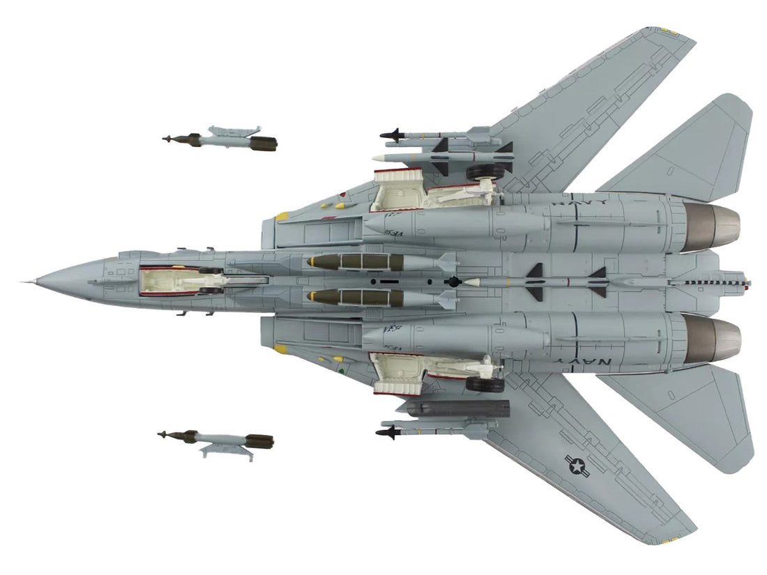 Grumman F-14B Tomcat Fighter Aircraft "Last Gypsy Roll VF-32 Swordsmen NAS Oceana" (2005) United States Navy "Air Power Series" 1/72 Diecast Model by Hobby Master-3