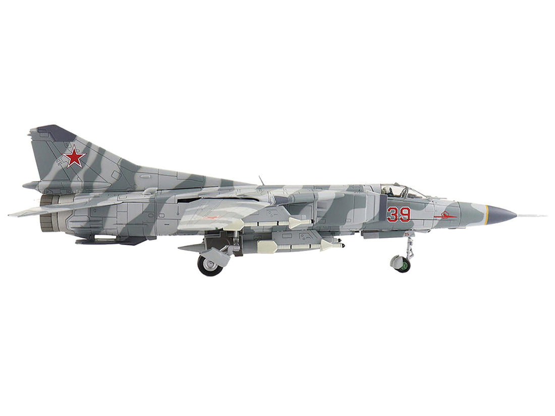 Mikoyan-Gurevich MiG-23MS Flogger-E Fighter Aircraft "4477th Test and Evaluation Squadron Red Eagles Nevada" (1981-88) United States Air Force "Air Power Series" 1/72 Diecast Model by Hobby Master-2