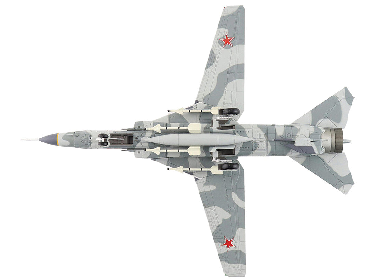 Mikoyan-Gurevich MiG-23MS Flogger-E Fighter Aircraft "4477th Test and Evaluation Squadron Red Eagles Nevada" (1981-88) United States Air Force "Air Power Series" 1/72 Diecast Model by Hobby Master-3