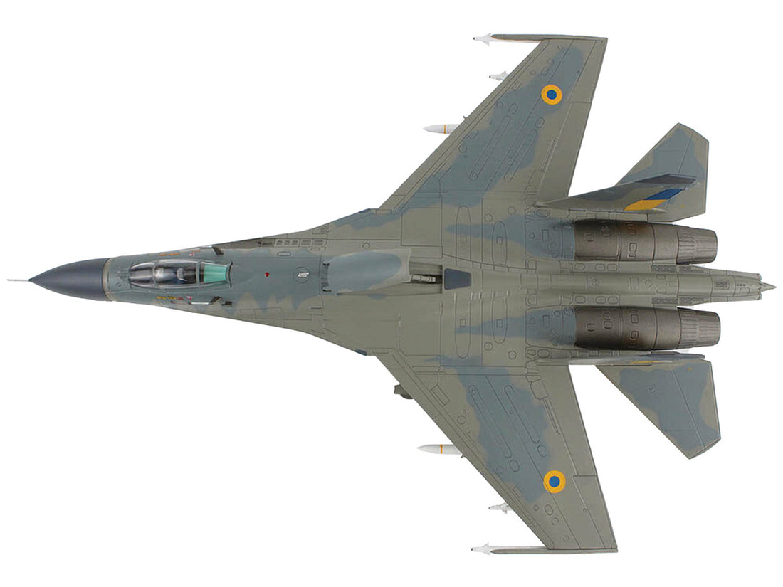 Sukhoi Su-27 Flanker Fighter Aircraft "Compass Ghost Grey Scheme" (2023) Ukrainian Air Force "Air Power Series" 1/72 Diecast Model by Hobby Master-3