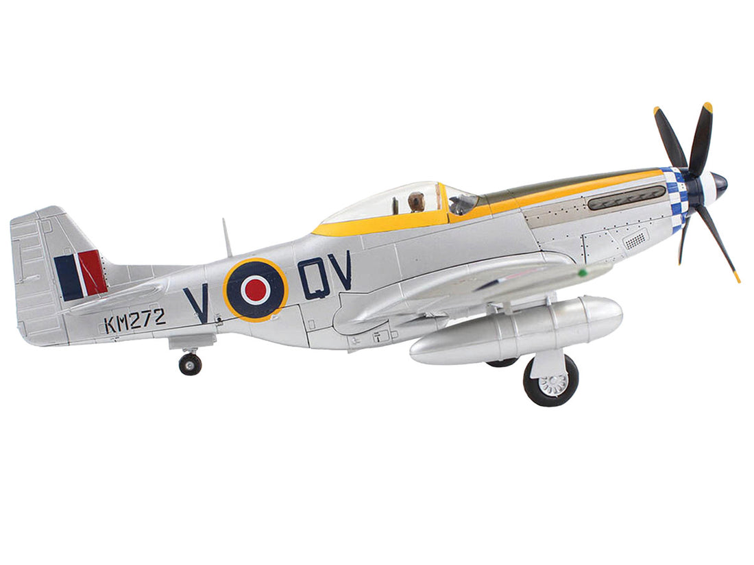 North American Mustang Mk.IV Fighter Aircraft "Flight Lieutenant Arthur S. 'Joe' Doley 19th Squadron" (1945) British Royal Air Force "Air Power Series" 1/48 Diecast Model by Hobby Master-3