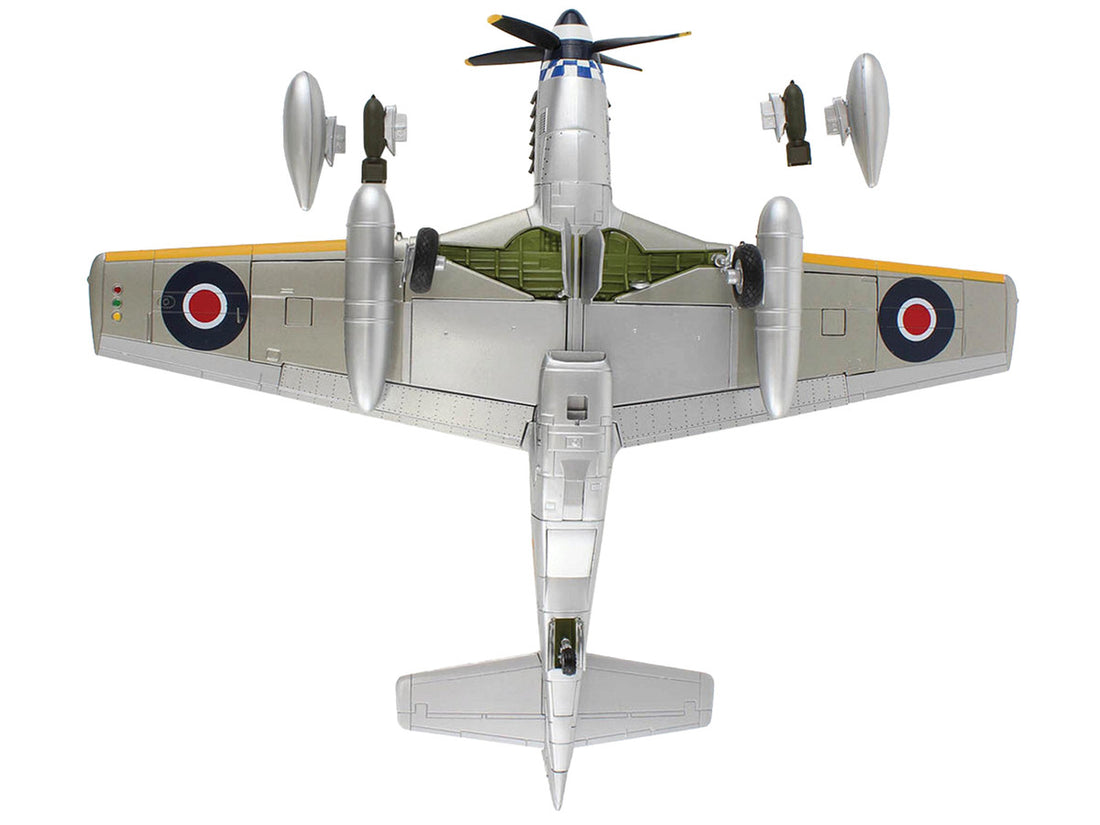 North American Mustang Mk.IV Fighter Aircraft "Flight Lieutenant Arthur S. 'Joe' Doley 19th Squadron" (1945) British Royal Air Force "Air Power Series" 1/48 Diecast Model by Hobby Master-4