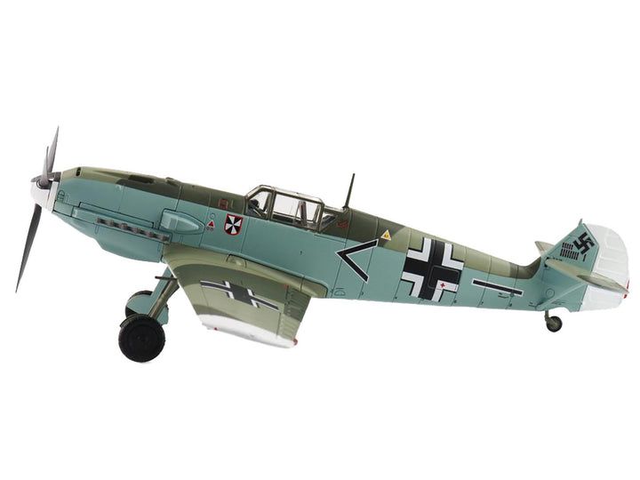 Messerschmitt BF 109E-4 Fighter Aircraft "Franz von Werra II/JG-3" (1940) German Luftwaffe "Air Power Series" 1/48 Diecast Model by Hobby Master-1