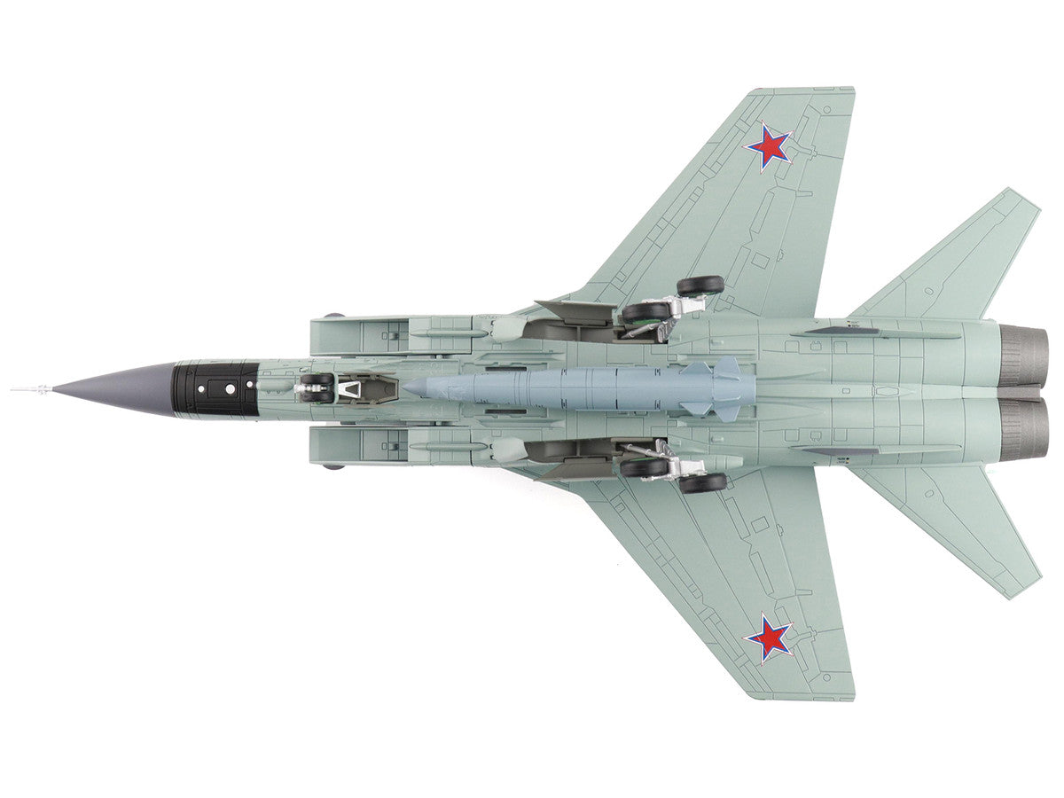 Mikoyan MIG-31K Foxhound D Interceptor Aircraft "Long Range Aviation Command" Russian Air Force "Air Power Series" 1/72 Diecast Model by Hobby Master-2