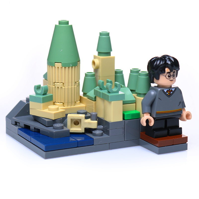 Custom Mini Wizard's School with Harry Potter Minifigure 2
