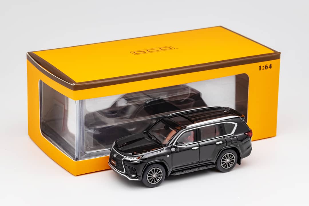 Lexus LX600 Sport BLACK / SPORT LATTE / WHITE 1:64 by GCD