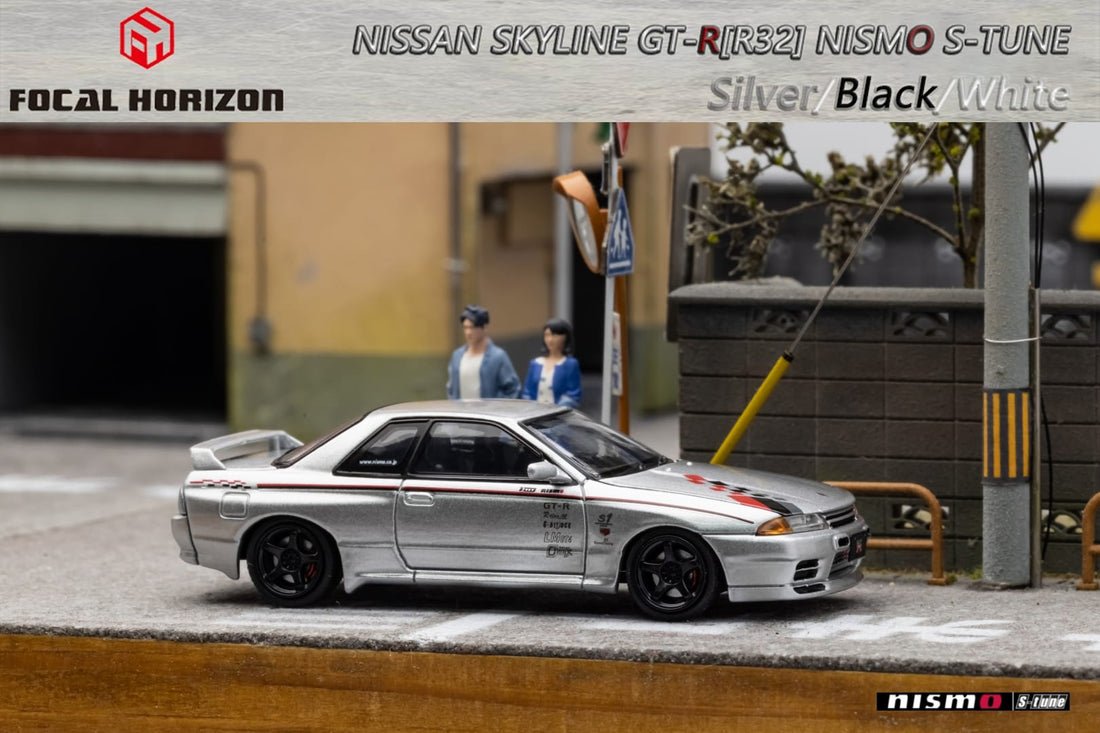 Nissan Skyline R32 GT-R 3rd Gen Nismo S-Tune Silver Nismo Livery 1:64 by Focal Horizon Scene View