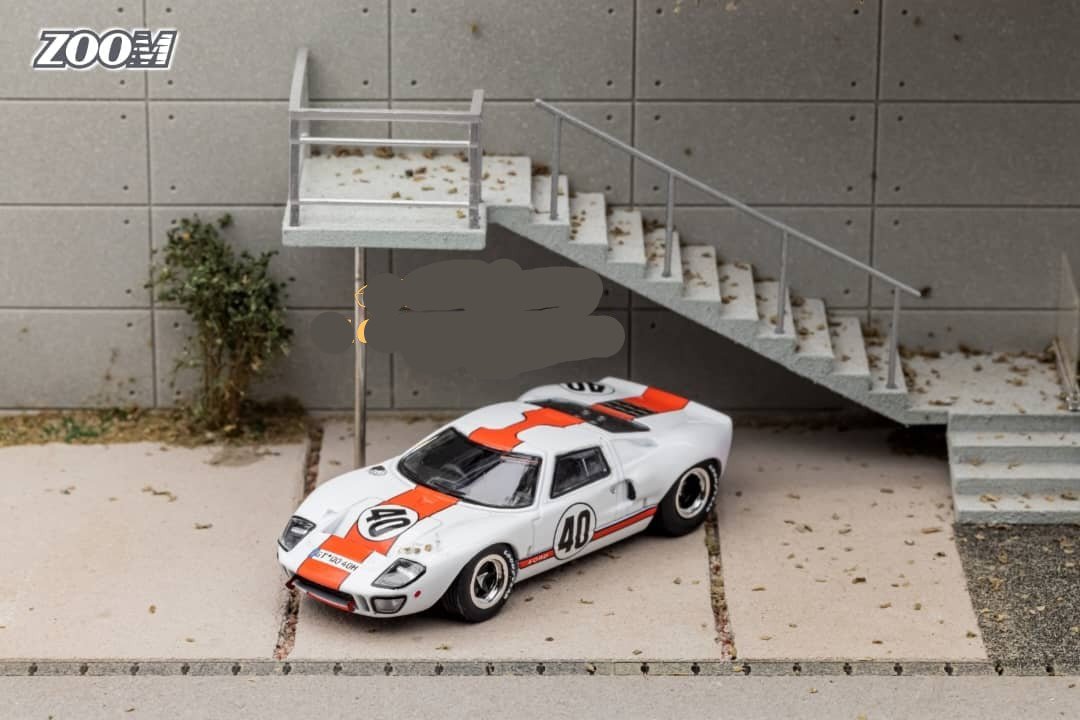 Ford GT40 MK1 White Gulf Livery #40 1:64 by Zoom