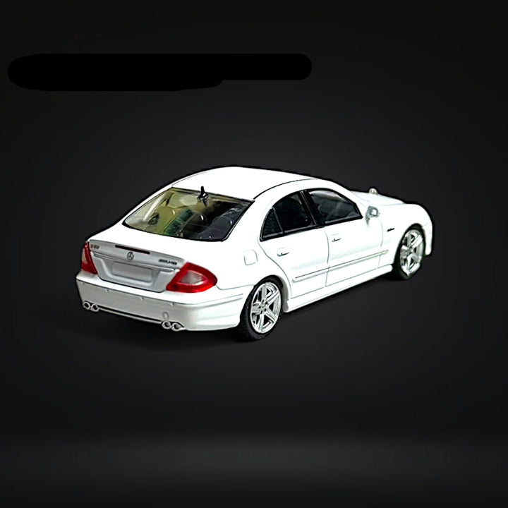 Mercedes-Benz E63 AMG W211 in White Limited to 599 Pcs 1:64 by MK Model 2