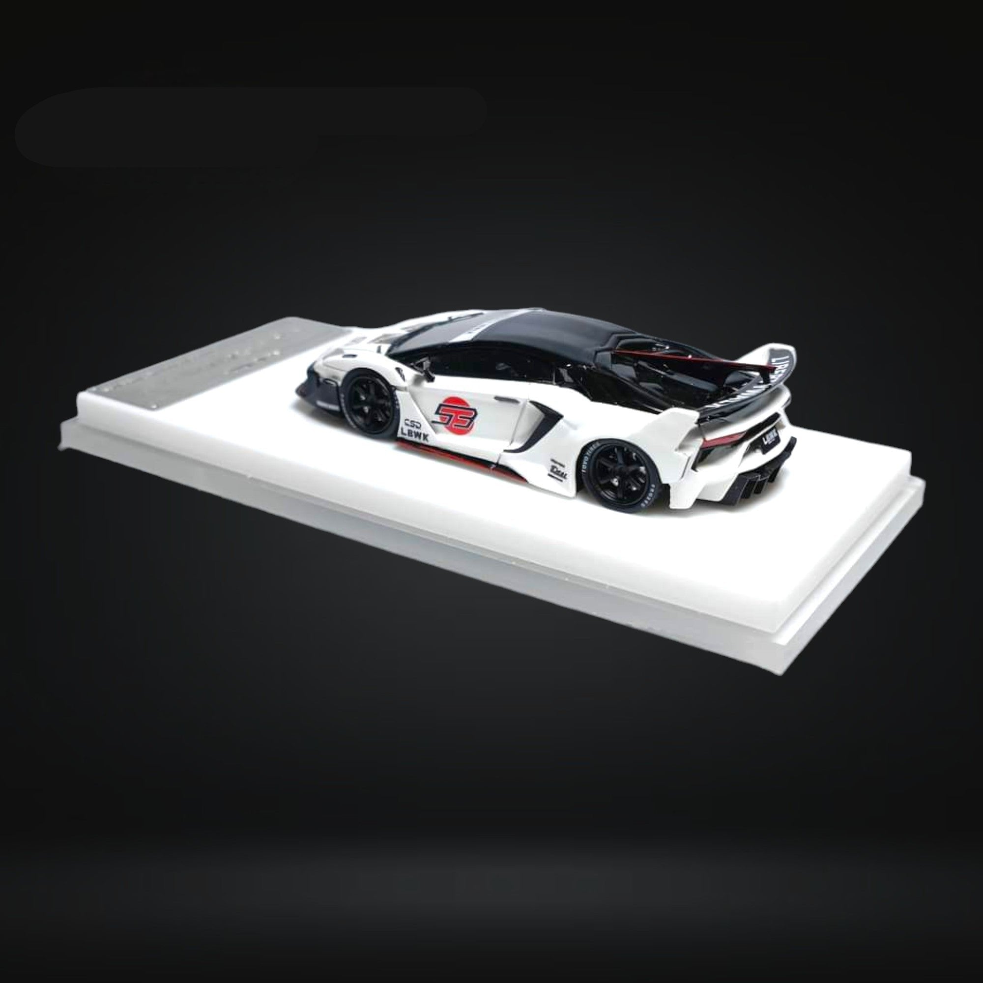 Mini GT 1:64 LBWK Lamborghini Aventador Limited Edition