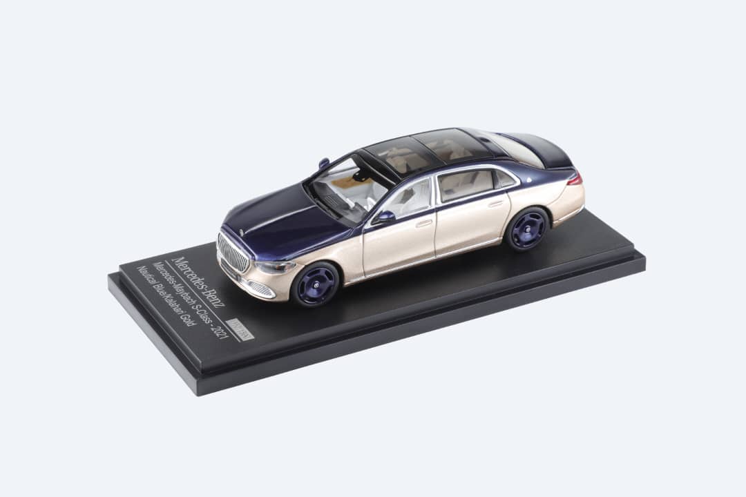 Mercedes-Benz 2021 Maybach W223 Blue-Gold 2-Tone Licensed Product 1:64 by AR Box Mounted Driver Side View