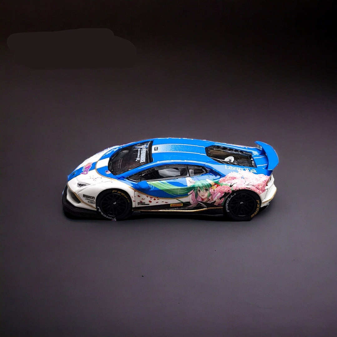 Lamborghini Huracan LP610 LB 1.0 Hatsune Blue 1:64 by King Model Side View