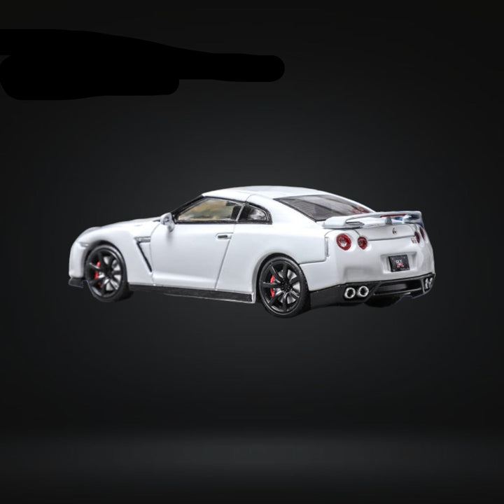 Nissan Skyline GT-R R35 White With Openable Hood 1:64 by Focal Horizon - 2