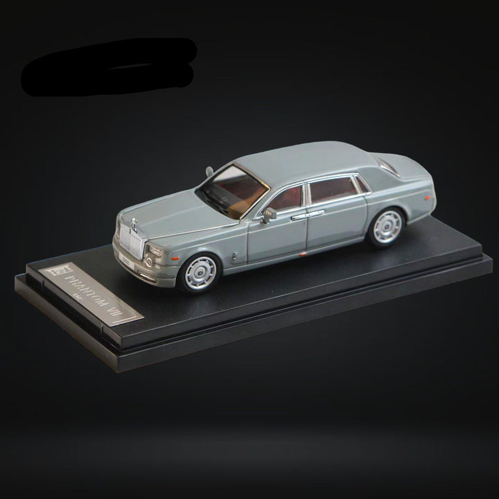 Rolls Royce Phantom VII Cement Gray 1:64 Limited to 300 Pcs by Street Weapon