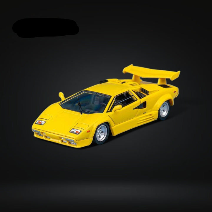 Lamborghini Countach LP5000 QV yellow 1:64 by FindClassically