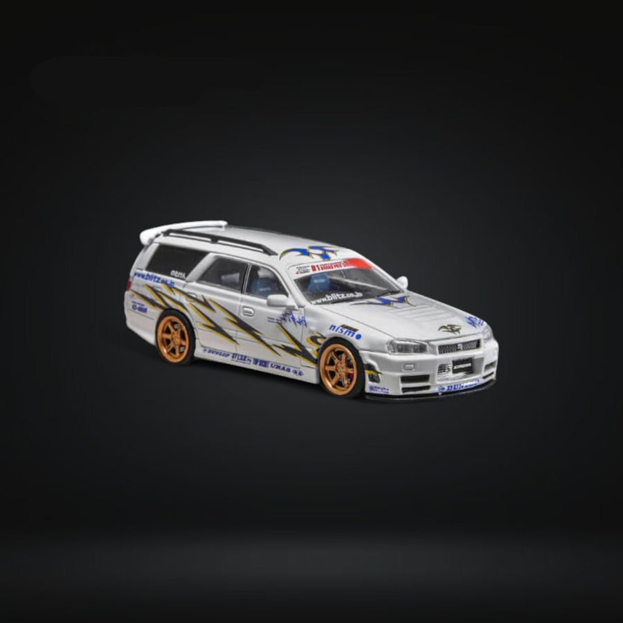 Nissan Stagea R34 Wagon Blitz White Livery 1:64 by Zoom