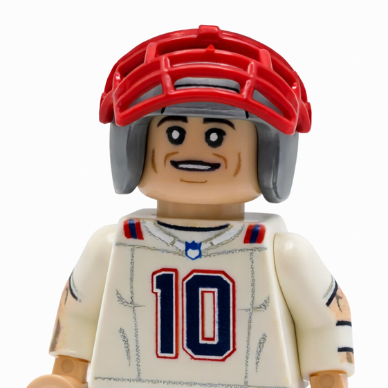 #10 QB Patriots Football Player Minifig 2