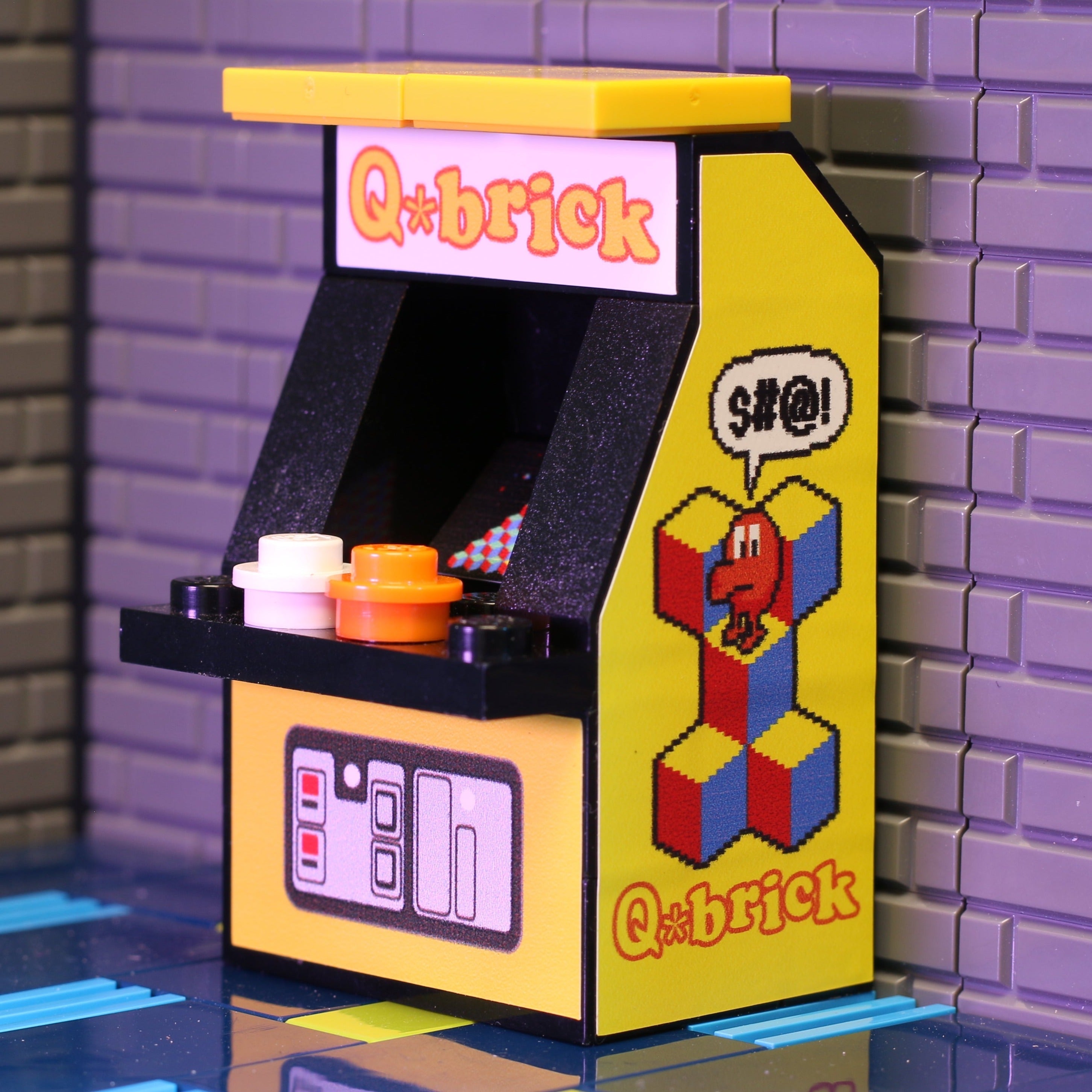 Q*Brick Arcade Machine made from LEGO parts