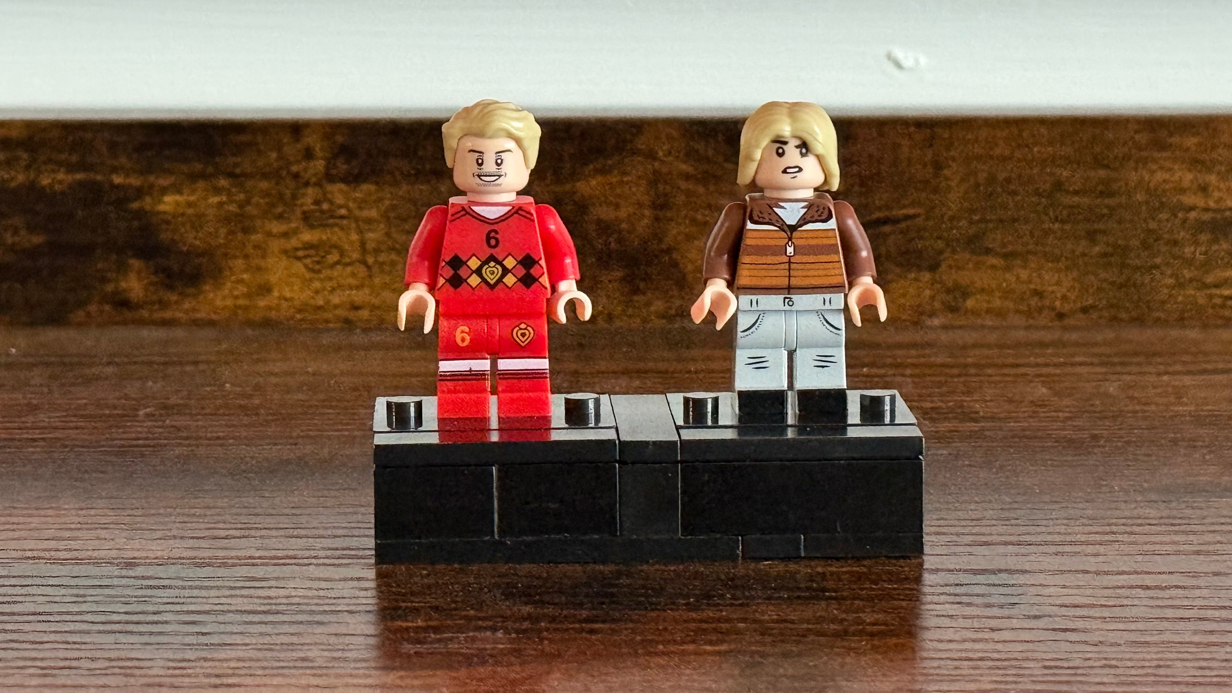Display Stands for LEGO® Minifigures – Multiple Sizes 2