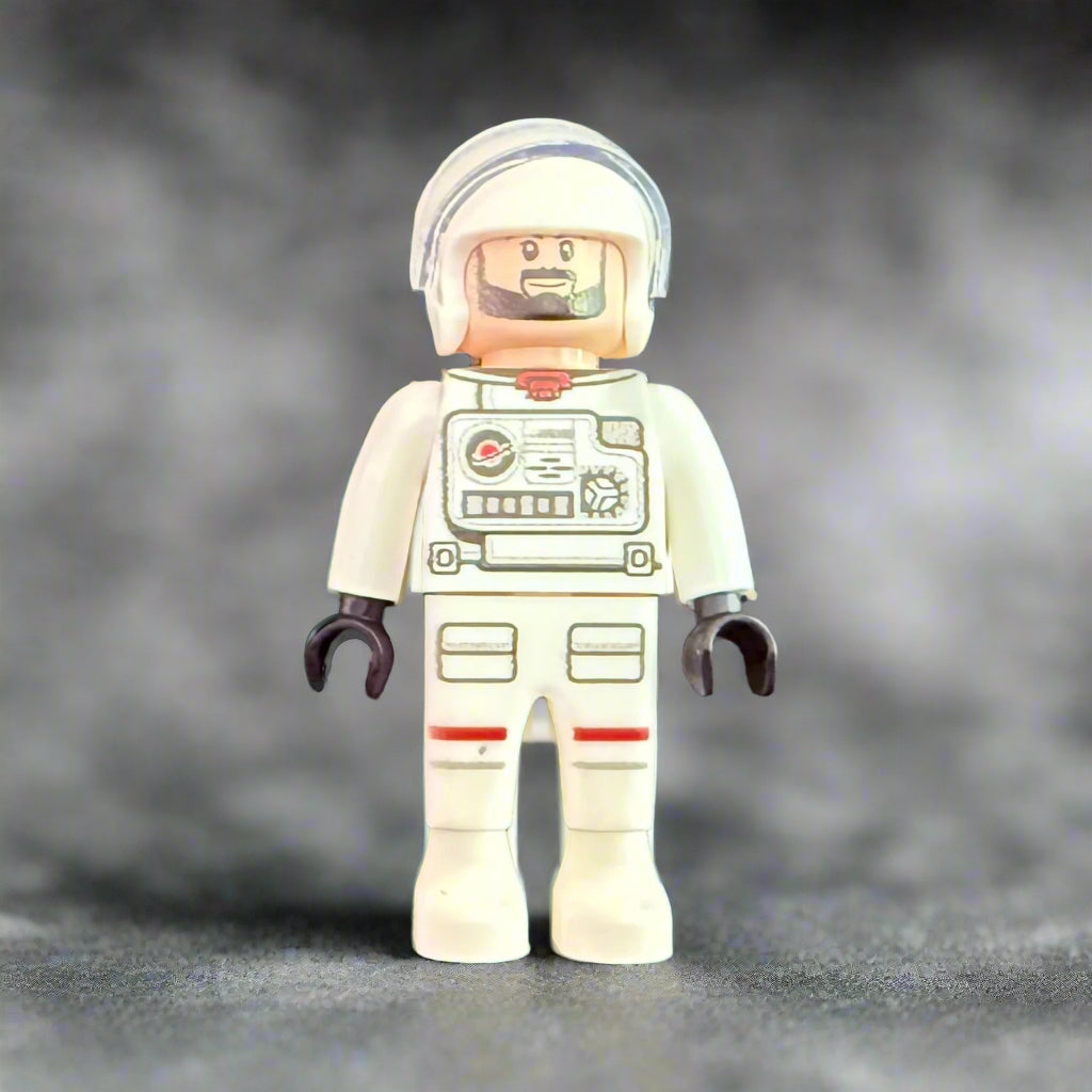 Custom Space Astronaut Minifigures – LEGO-Compatible (6 Variants) 6