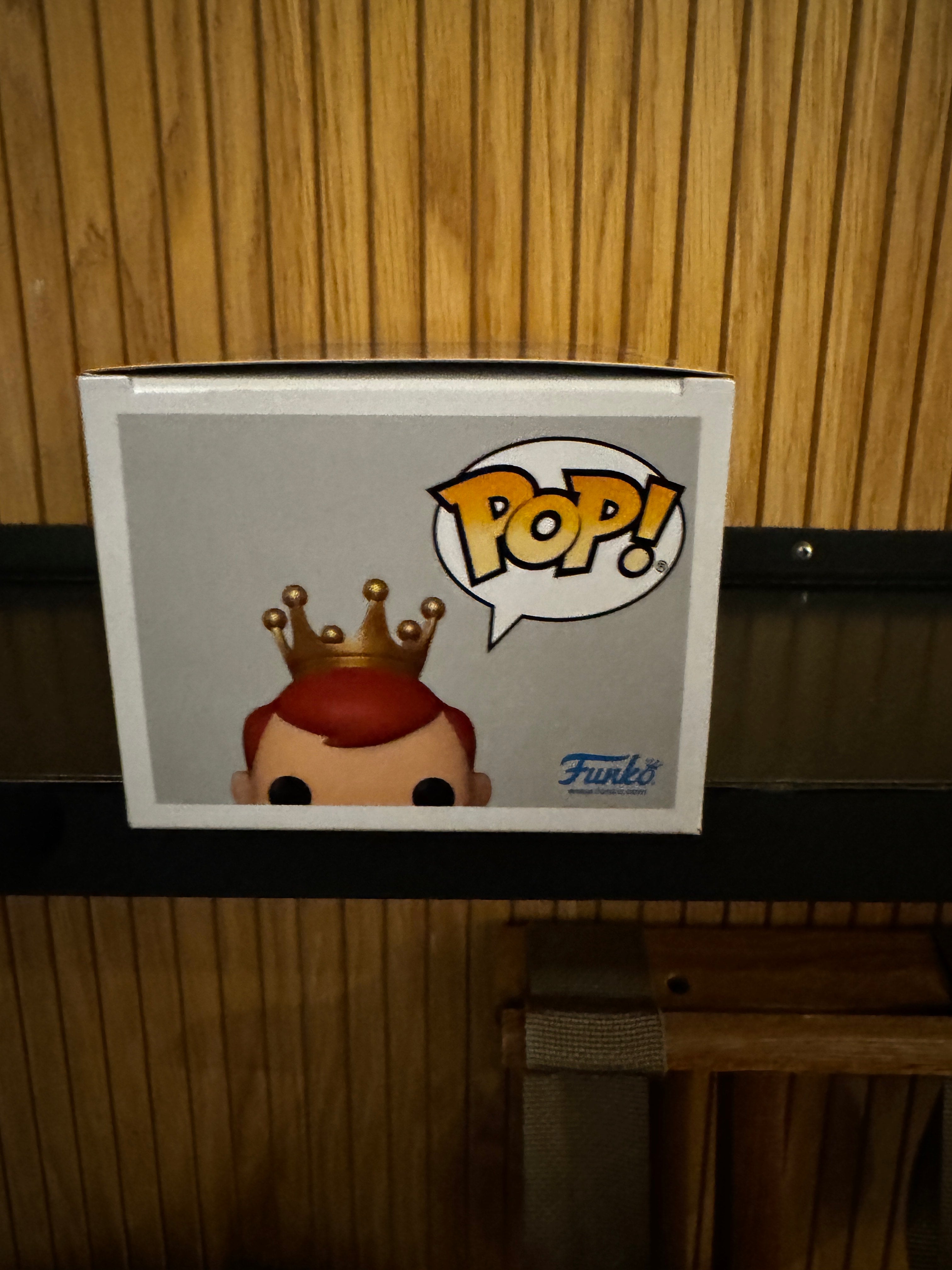 Funko Fundays Experience 2025: Pop! Originals DC Freddy Funko as Red Lantern () LE1000 4