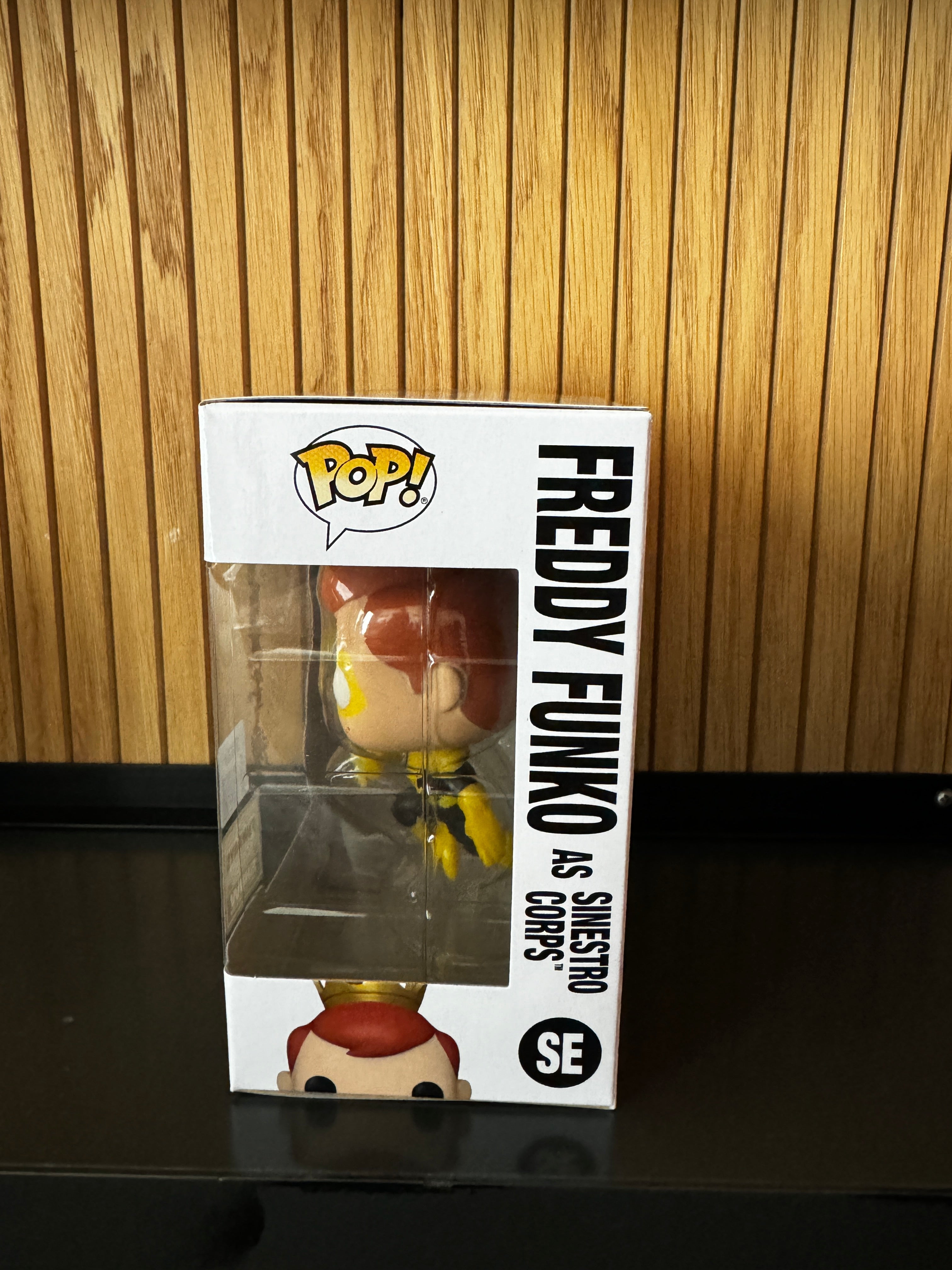 Funko Fundays Experience 2025: Pop! Originals DC Freddy Funko as Sinestro Corps () LE500 6