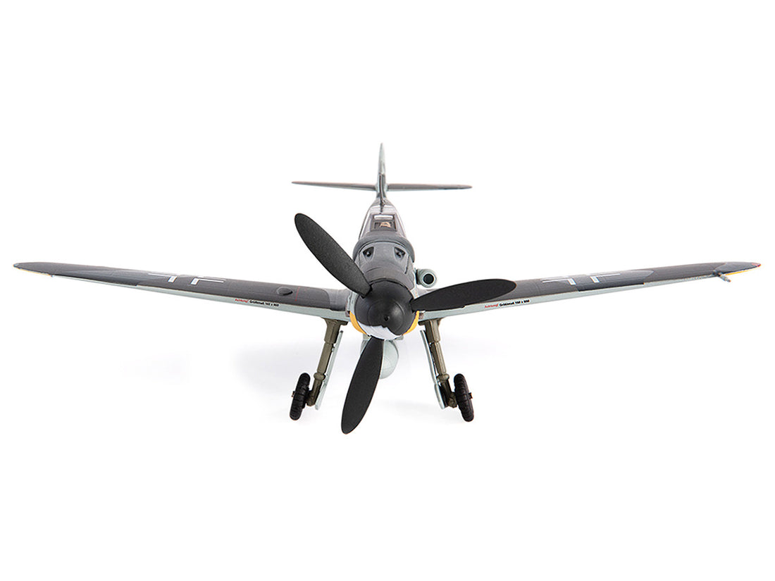 Messerschmitt Luftwaffe BF 109G-6 Fighter Plane "Jagdgeschwader 52 Eastern Front 1943 Erich Hartmann" with Display Stand Limited Edition to 600 pieces Worldwide 1/72 Diecast Model by JC Wings-2
