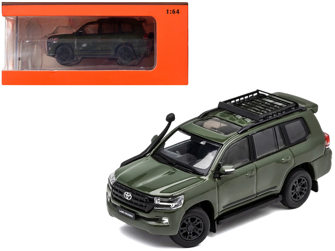 2015 Toyota Land Cruiser (200) Green with Roof Rack 1/64 Diecast Model Car by GCD-2