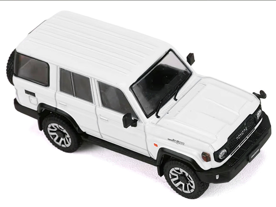 Toyota Land Cruiser (J76) RHD (Right Hand Drive) White 1/64 Diecast Model Car by GCD