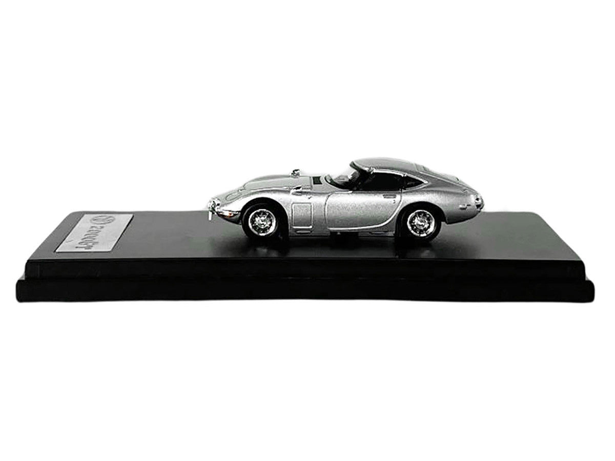 Toyota 2000GT RHD (Right Hand Drive) Silver Metallic 1/64 Diecast Model Car by LCD Models-1