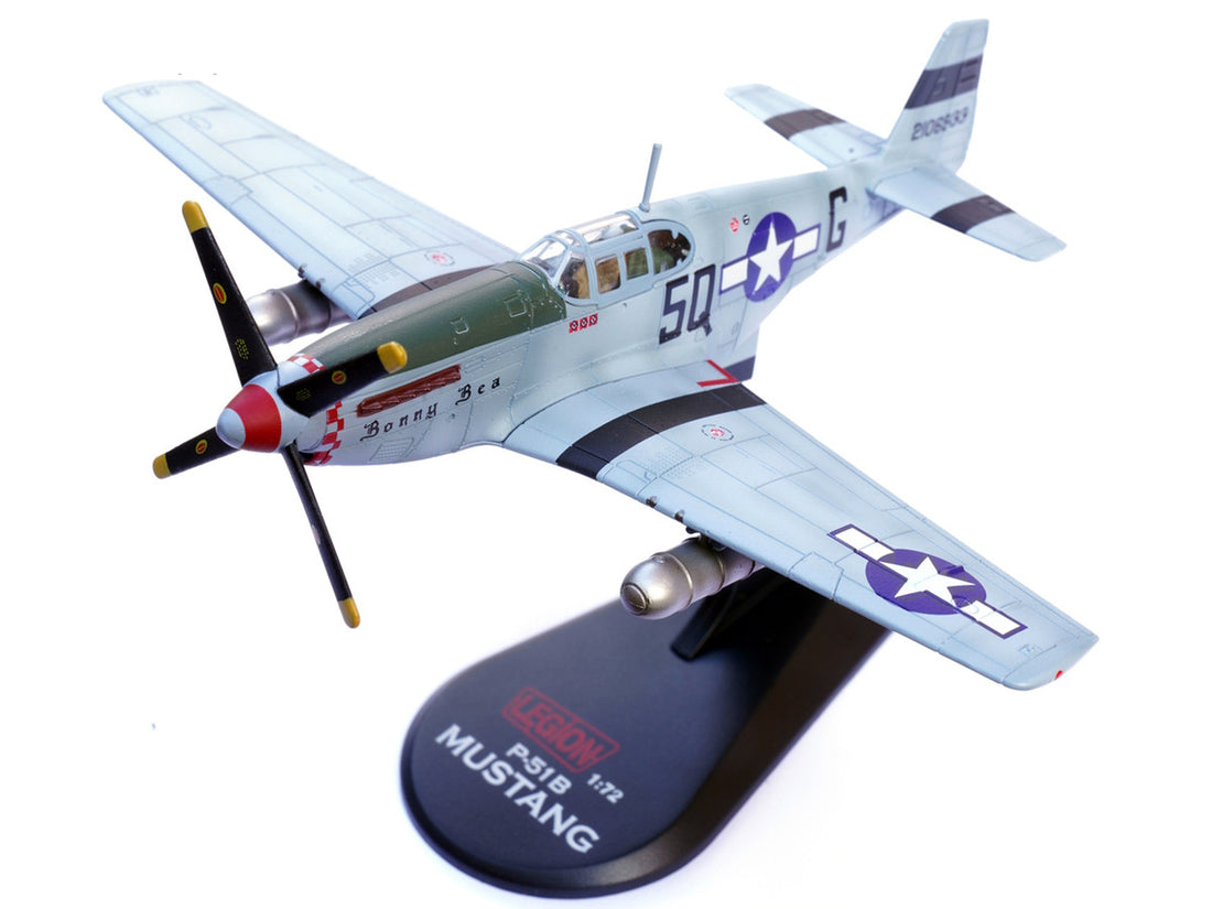 North American P-51B Mustang Aircraft "Bonny Bea 504th Fighter Squadron 339th Fighter Group" (1944) United States Army Air Forces 1/72 Diecast Model Airplane by Legion-2