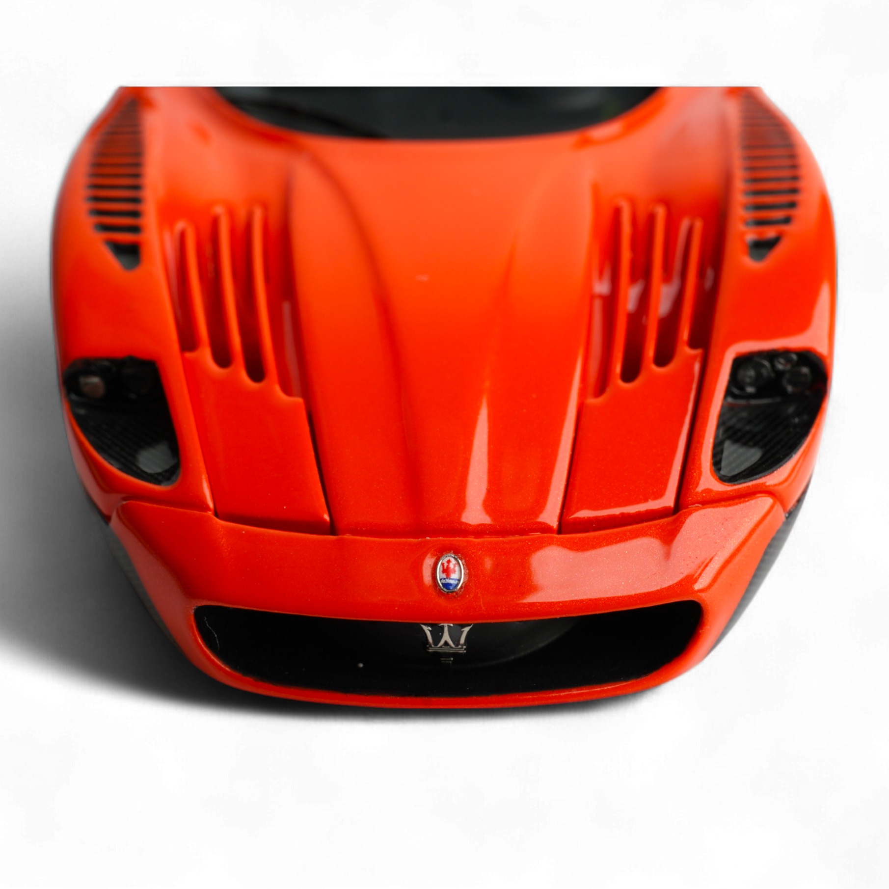 Maserati MC12 Stradale Corsa 2-Tone Orange - Carbon FIber - Resin 1:64 by YM Model 6