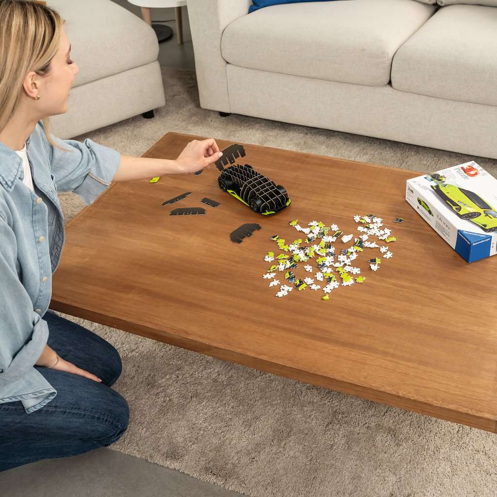 Lamborghini Huracán EVO Green 156 Piece 3D Jigsaw Puzzle Ravensburger 3