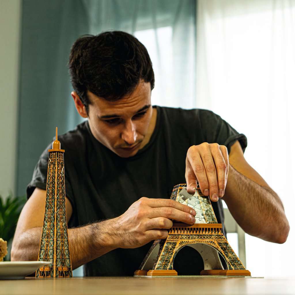 Light-Up Eiffel Tower 226 Piece 3D Jigsaw Puzzle Ravensburger 5