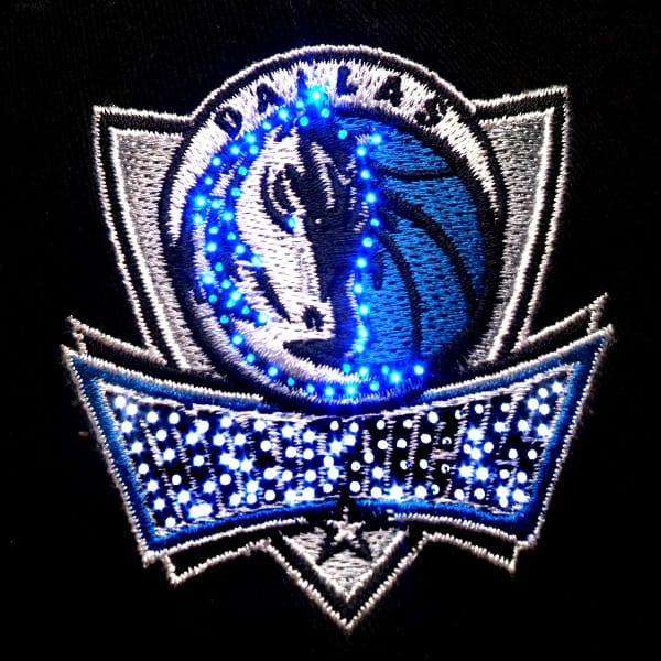 Dallas Mavericks Flashing Fiber Optic Cap 2