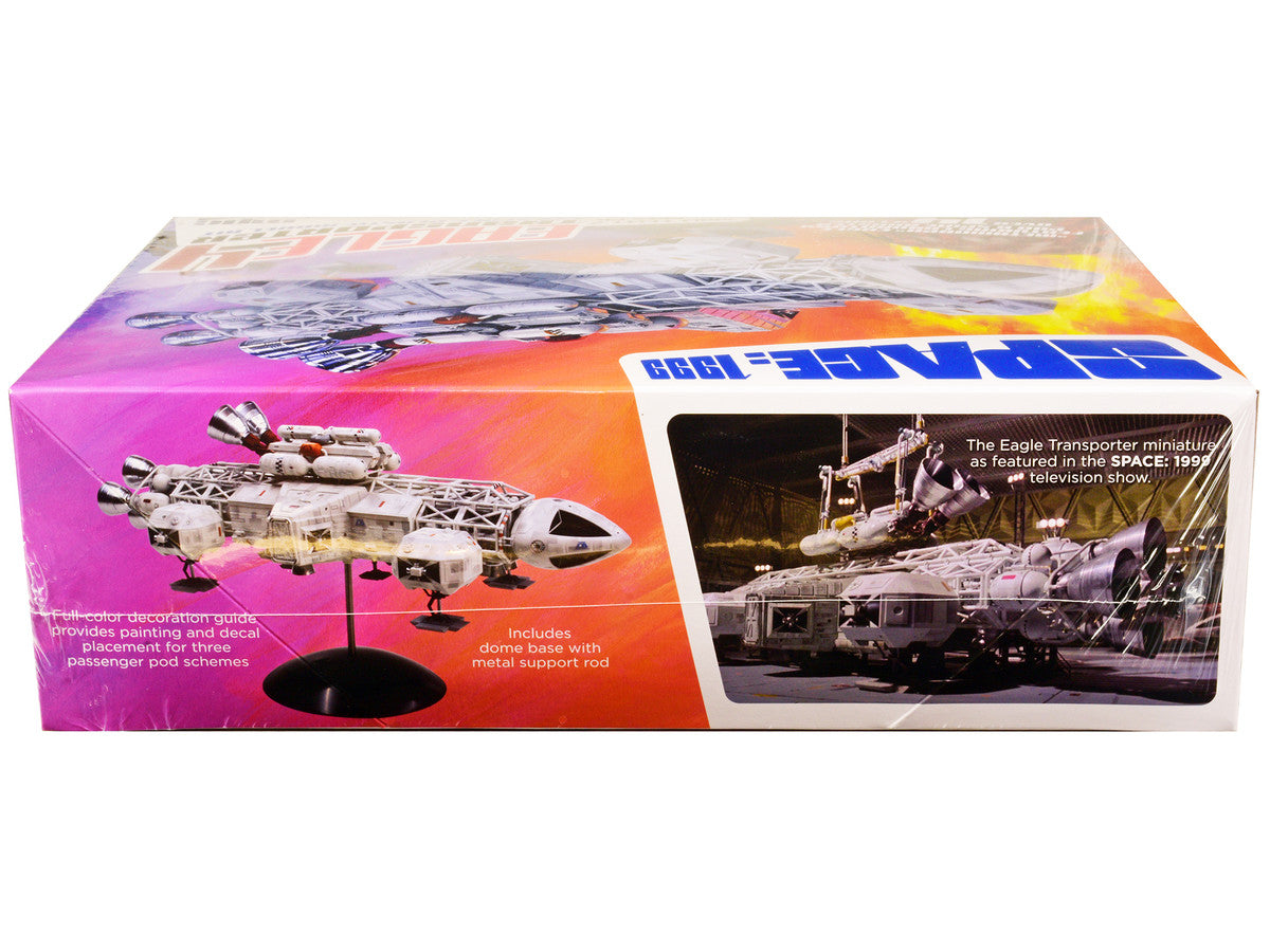 Skill 2 Eagle 4 Transporter "Space: 1999" (1975-1977) TV Show Model Kit  1/72 Scale Model by MPC-1